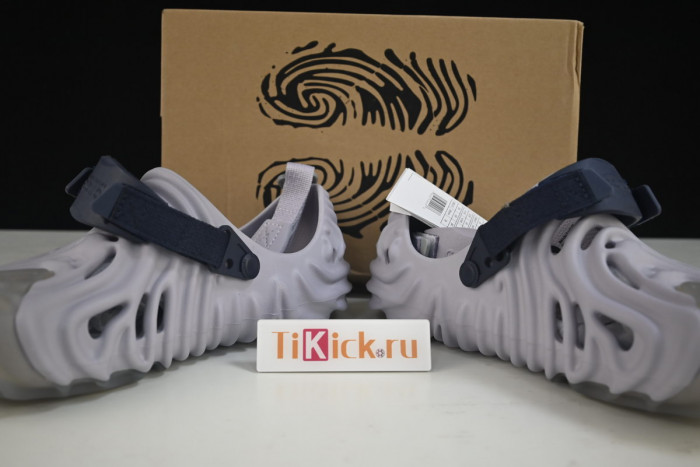 Salehe Bembury x Cr0c5 Polle x Clog "Mauve Mist"