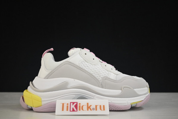 blcg sneaker triple.s sneakers 524039 w2fw4 7541