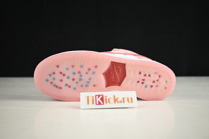 strangelove nike sb dunk low ct2552-800