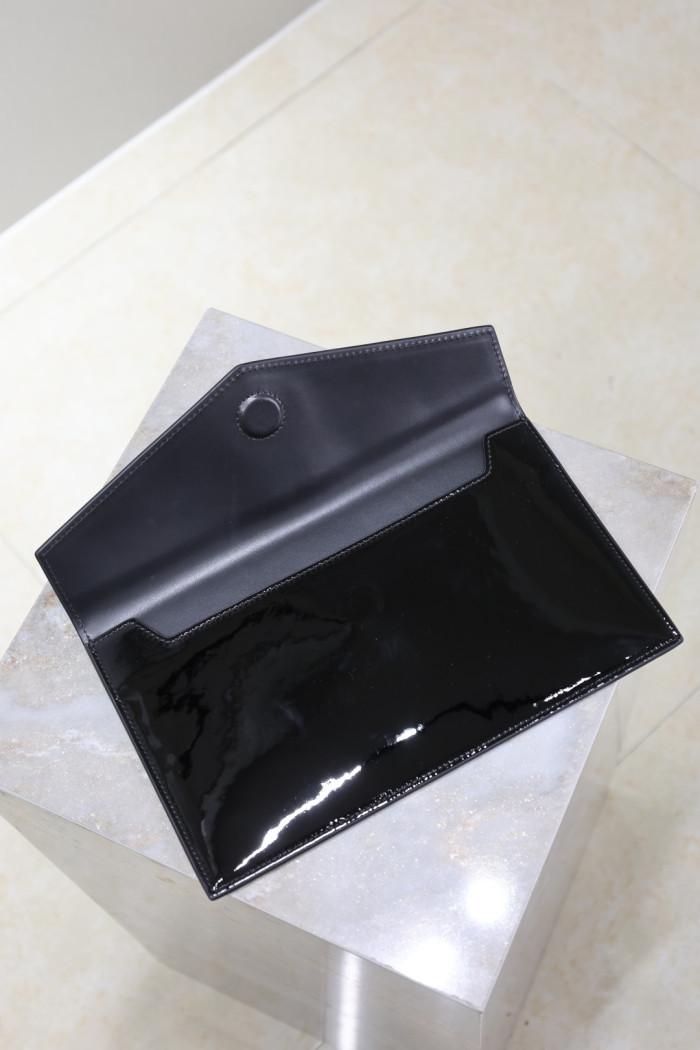 Y51 BAG B0113-673