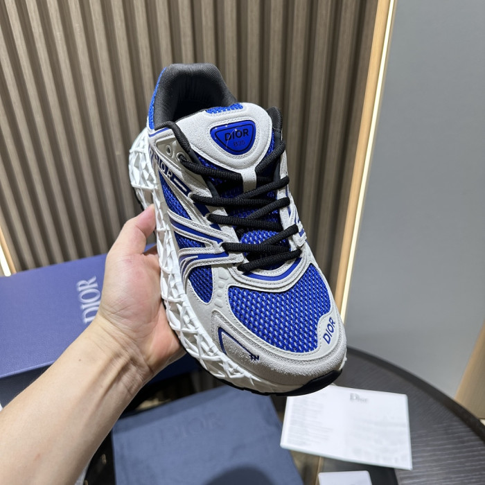D10R SHOES B35 B35-010
