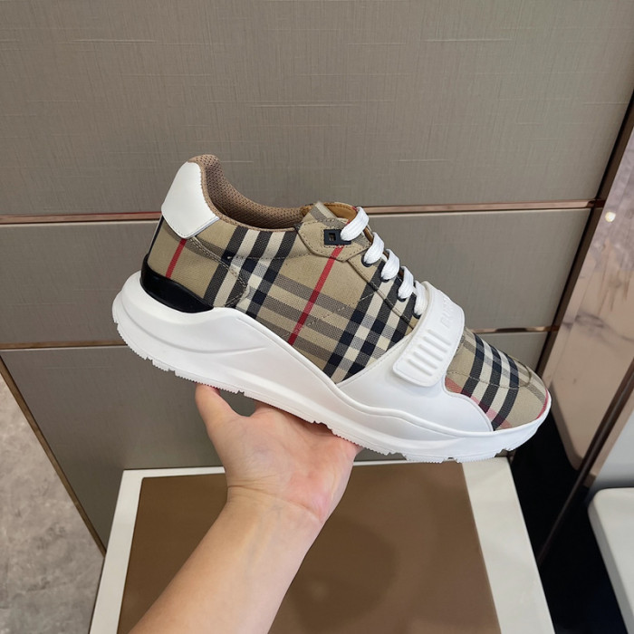 BBY SNEAKER BY0053