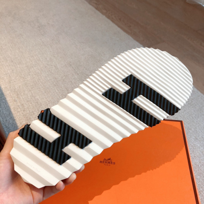 he*mes slide cu526-2072