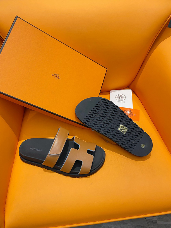 He*mes Slide CU526-2122