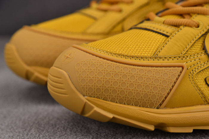 D10R B30 SNEAKERS B3092