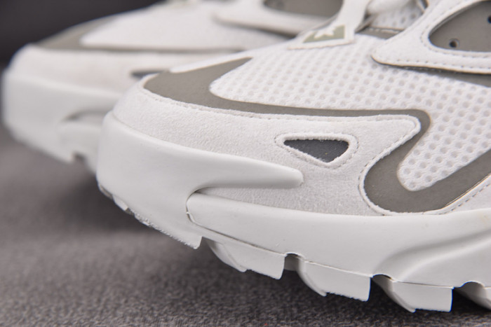 1V SNEAKERS 1V0425-241