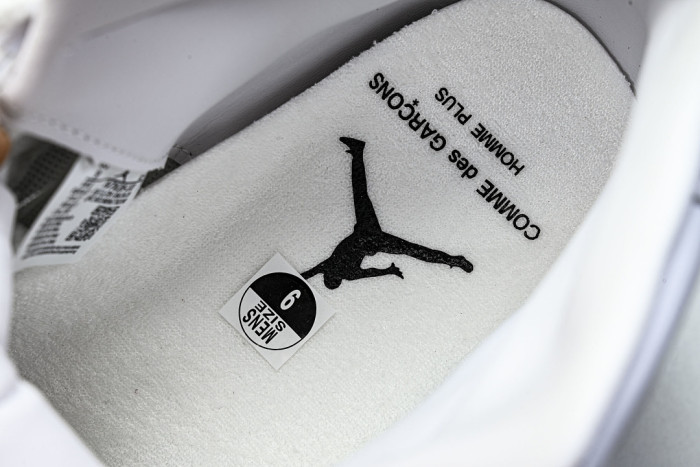 Comme des GarçOns x Air Jordan 11 Retro 