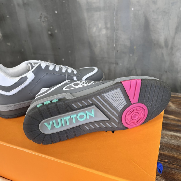 1V SNEAKERS 1V0425-203