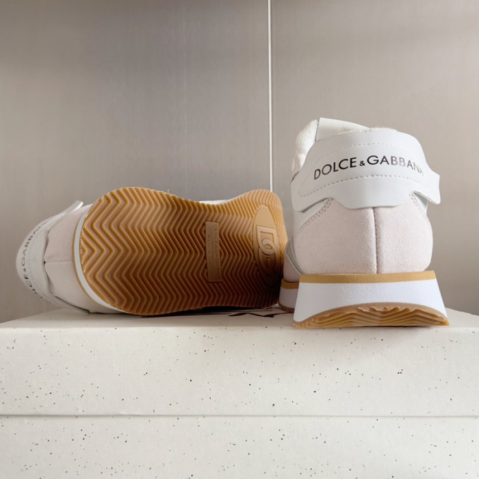 D.G. Sneakers DG210-226