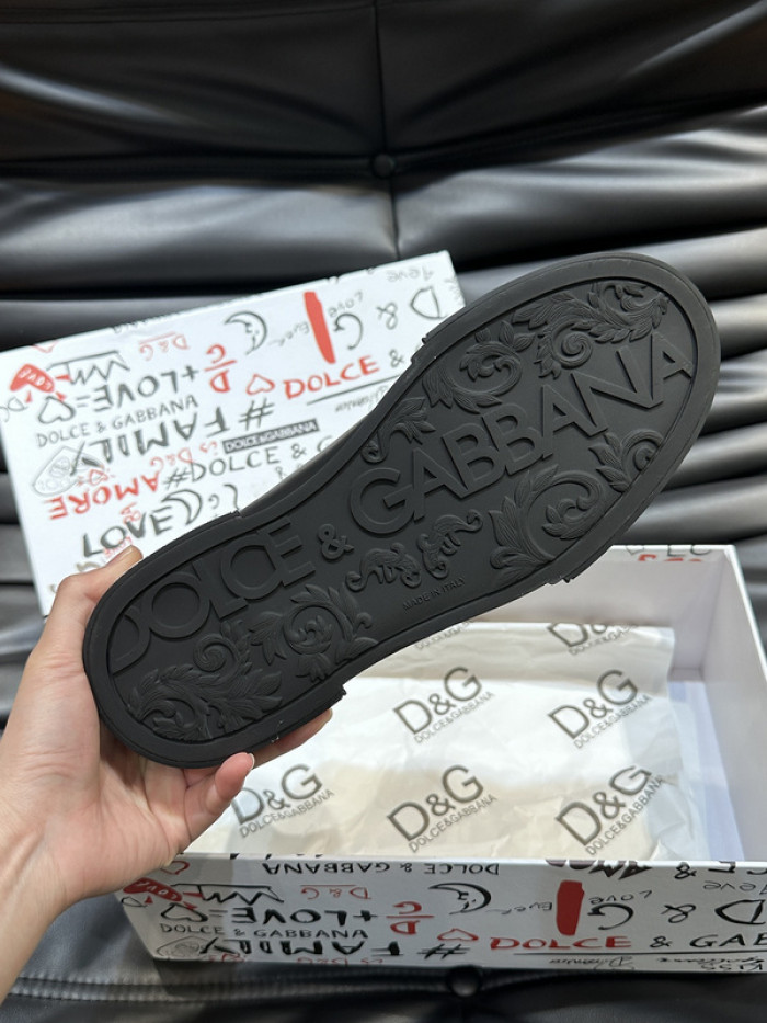 D.G. Sneakers DG210-243