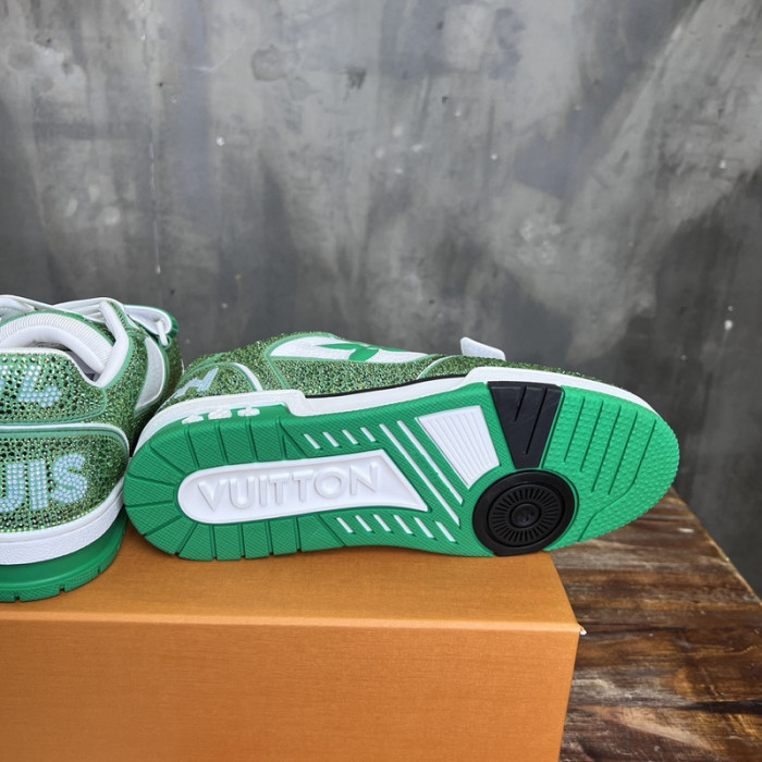 1V SNEAKERS 1V0425-224