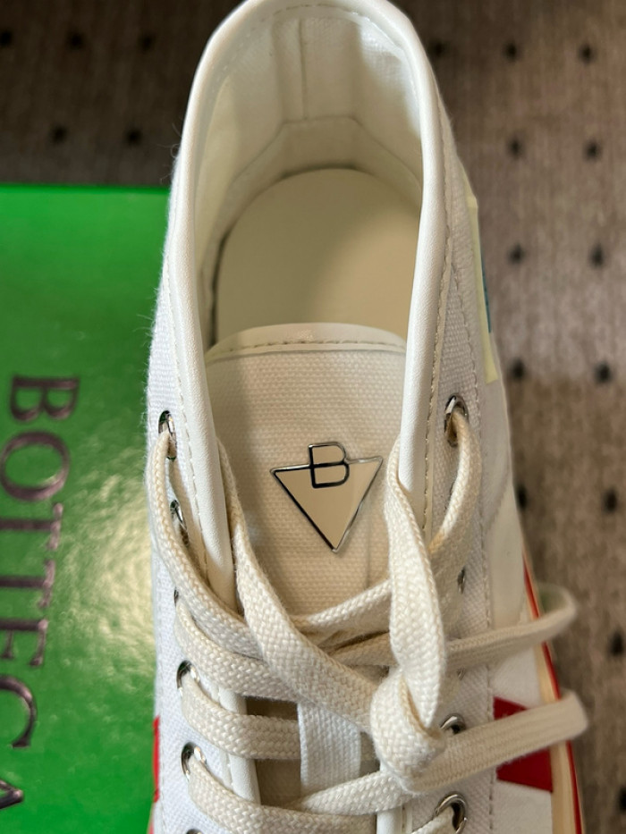 B0TTEGA Ven*ta SNEAKER BV582-102