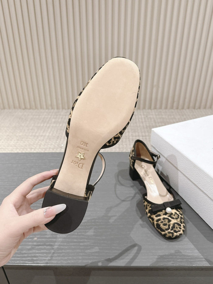 D10R SNEAKERS D896-122