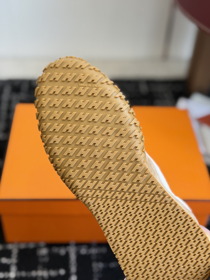 HER*MES SNEAKER HM1028-228