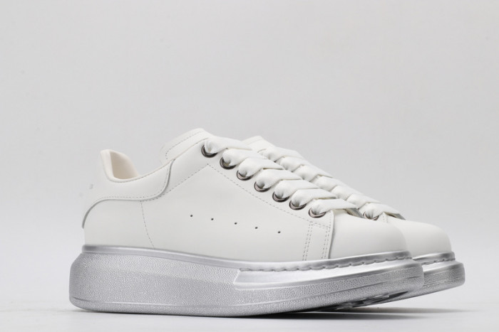 A1exa*der Mcqv*en SNEAKERS MC5563-072