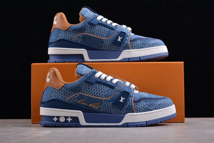 1V SNEAKERS 1V0425-110