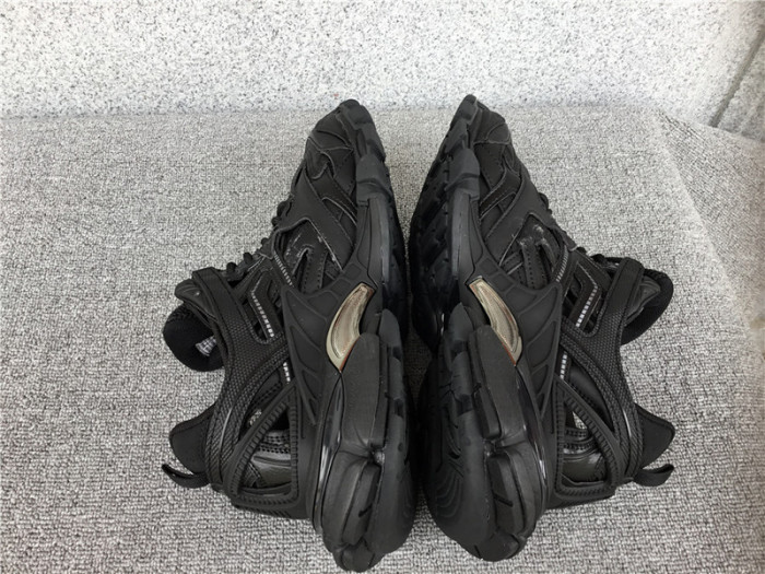 blcg track w2gn11000