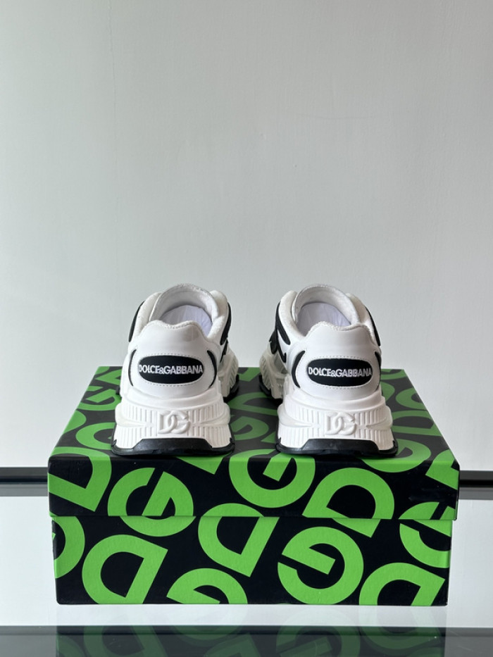 D.G. Sneakers DG210-196