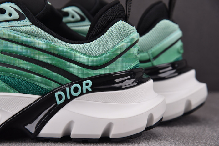 D10R SHOES B44 D896-162