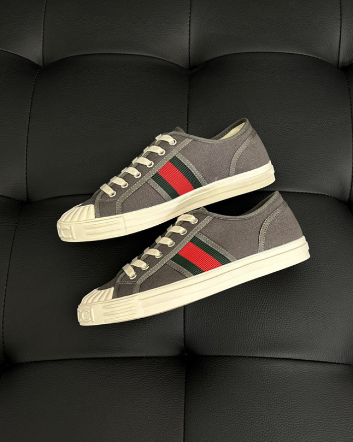 G*u*i low-top sneaker gu0613-024