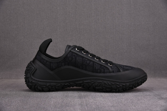 d10r b28 sneakers low top