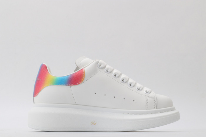 A1exa*der Mcqv*en SNEAKERS MC5563-070