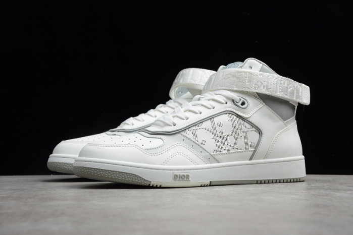 D10R B27 High Top Sneaker