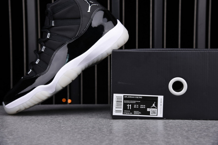 air jordan 11 25th anniversary black silver eyelets ct8012-011