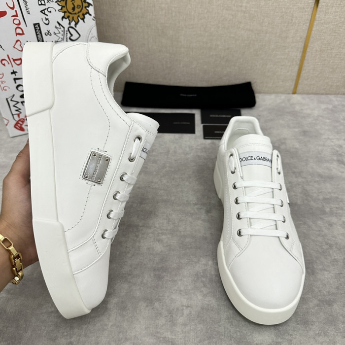 D.G. Sneakers DG210-224