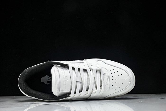 Out Of Office SNEAKERS GY070