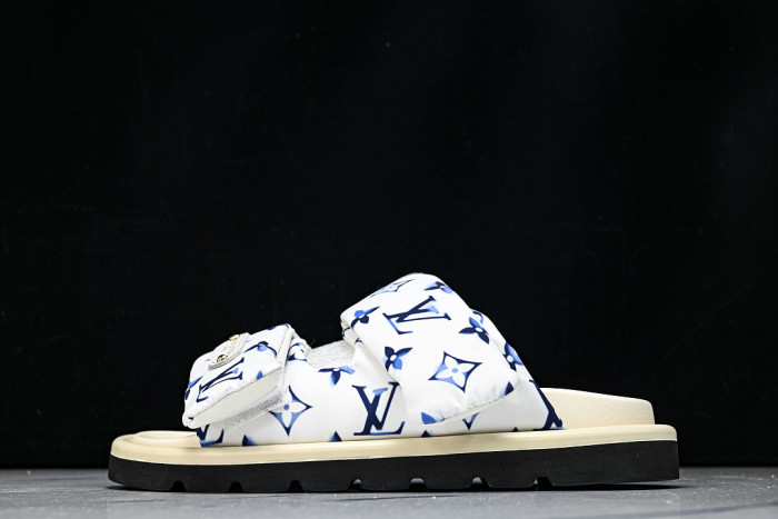 1*V SLIPPERS 11V0107-113