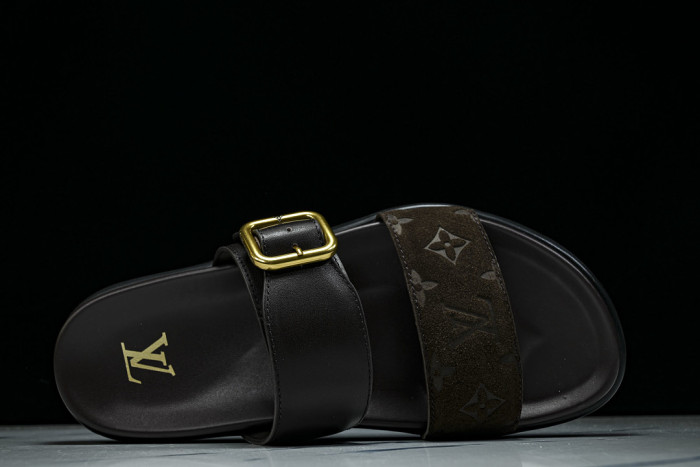 1*V SLIPPERS 11V0107-157