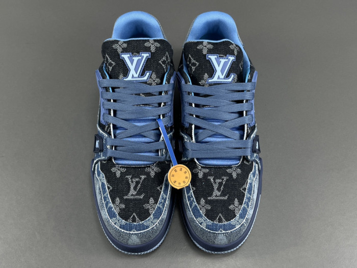 1V SNEAKERS 1V0425-018