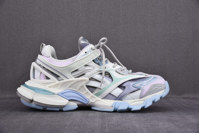 blcg track.2 white light blue 568615-w2gn3-9045