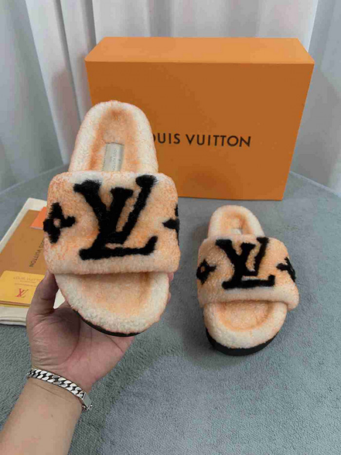 1*V SLIPPERS 11V0107-008