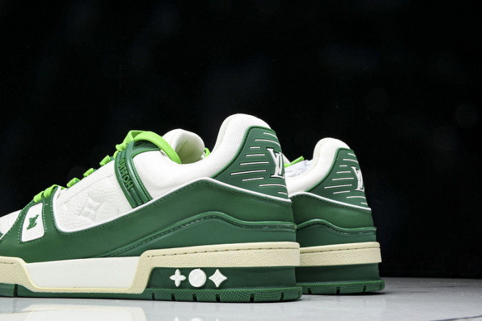 1V SNEAKERS 1V0425-188