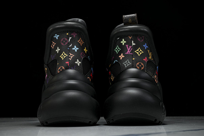 1V SHOES 1VS40
