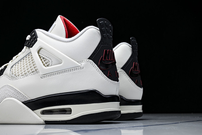 Air Jordan 4 Retro OG Flight Club IM4002-100