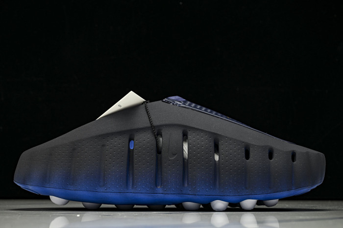 Nike Mind 001 