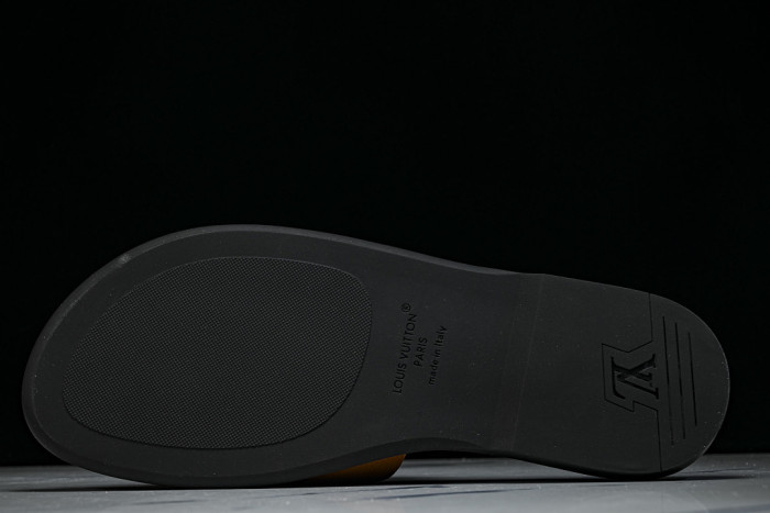 1*V SLIPPERS 11V0107-145