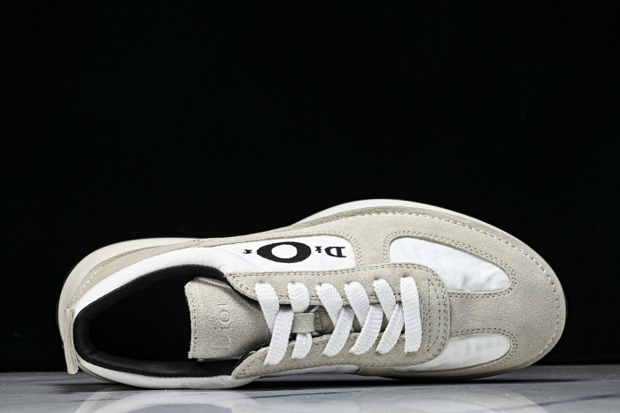 D10R Sneaker D897-239