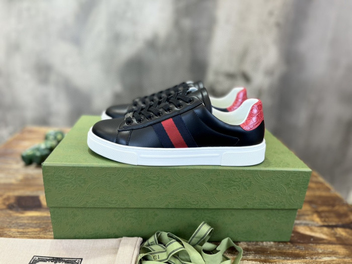 G*u*i low-top sneaker gu0613-013
