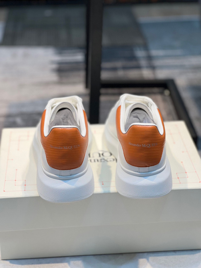 A1EXANDER M*QUEEN SNEAKERS WHGP7-80