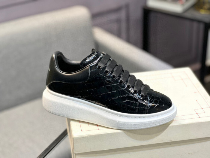 A1EXANDER M*QUEEN SNEAKERS WHGP7-97