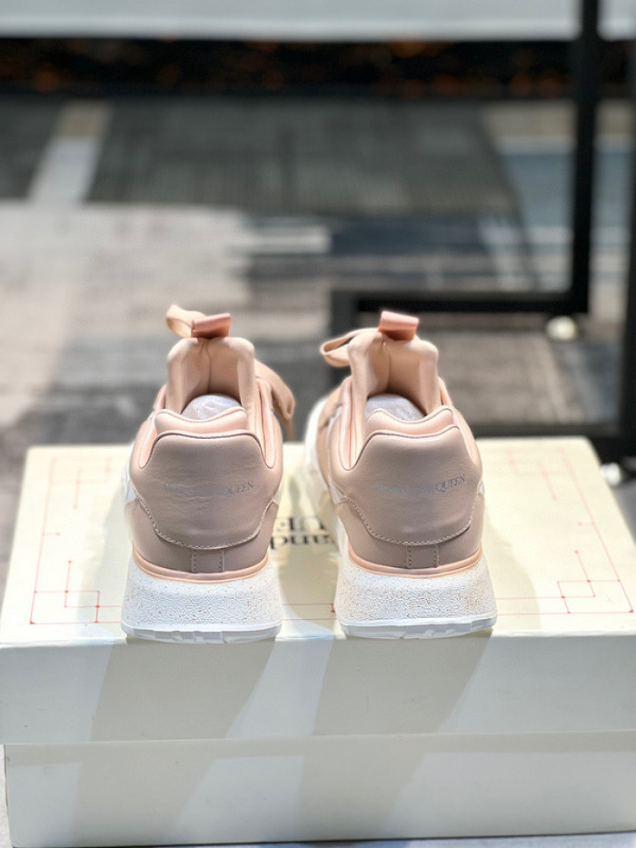 A1EXANDER M*QUEEN SNEAKERS WHGP7-146