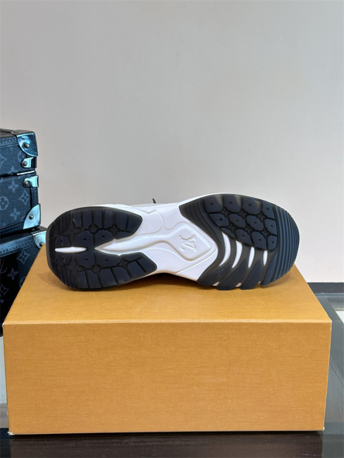 1V SNEAKERS 1V0425-076