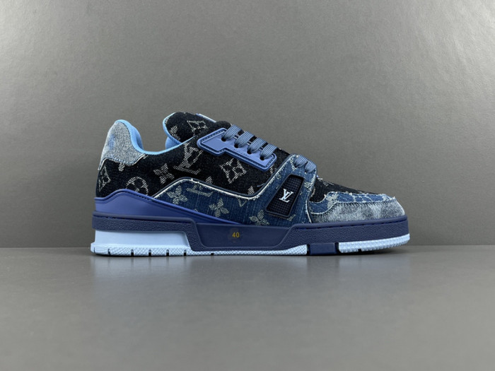 1V SNEAKERS 1V0425-018