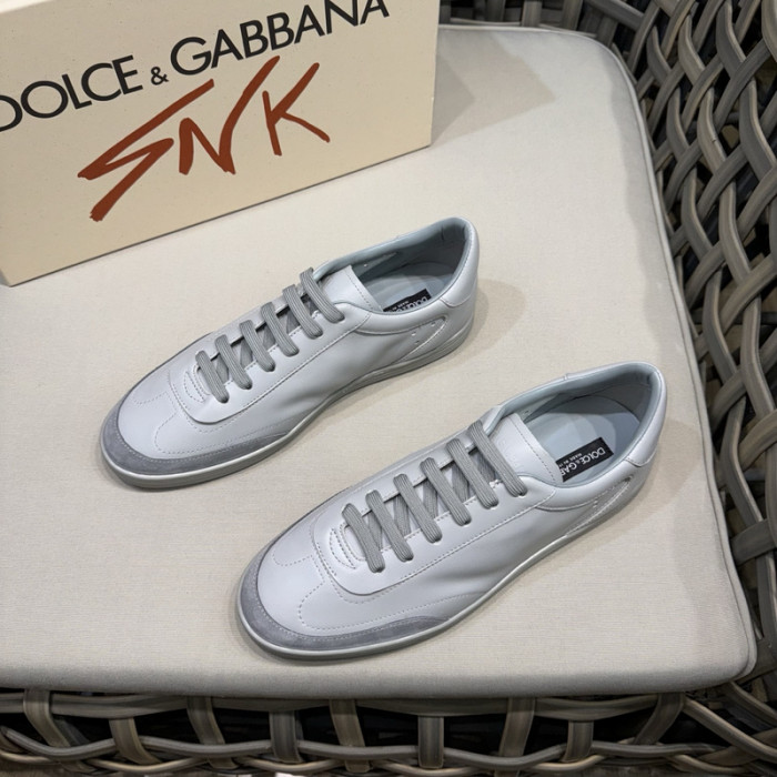 D.G. Sneakers DG210-182