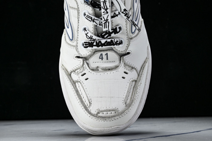 BLCG Sneaker 825418 WDWTS 1984