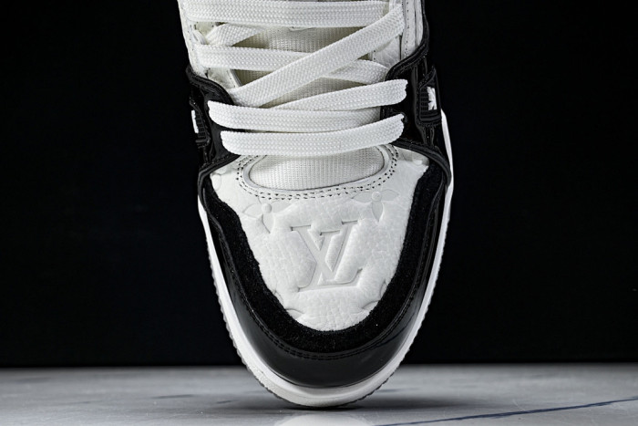 1V TRAINER 1V0425-497